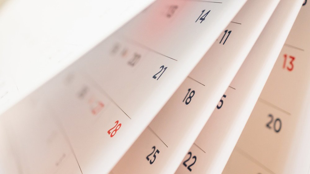 Gros plan des pages du calendrier 