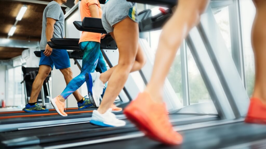 Courir sur un tapis roulant peut-il éliminer la graisse du ventre ?