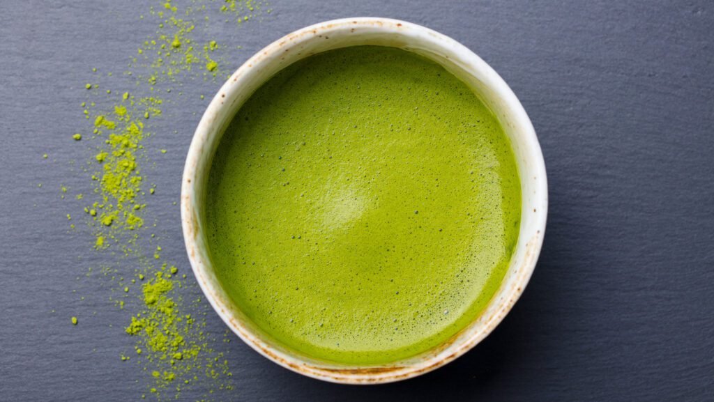 Café ou matcha : lequel est le meilleur pour vous ?